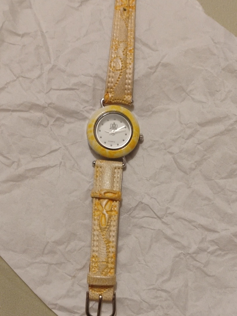 Yellow Embellished Strap Fashion Watch
